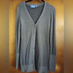 Ladies cardigan sweater in grey by Simply Vera Vera Wang in size xs.